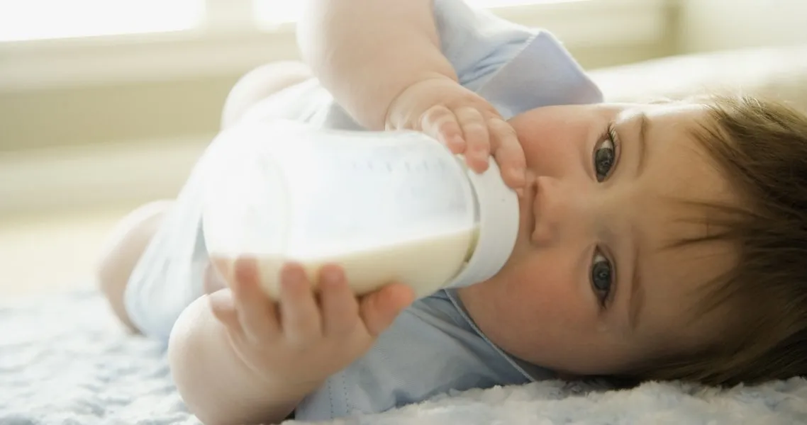 bebeklerde sut alerjisi nedir sut alerjisi nasil tedavi edilir bebek haberleri