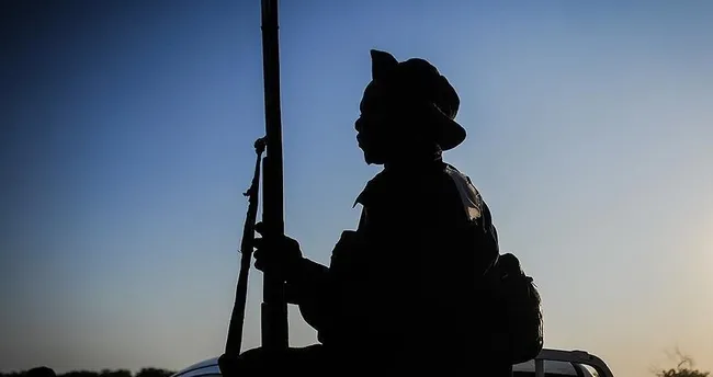 Nijerya’nın Sokoto eyaletinde 4 köyde düzenlenen silahlı saldırılarda 9 kişi öldü Nijerya’nın Sokoto eyaletinde 4 köyde düzenlenen silahlı saldırılarda 9 kişi öldü