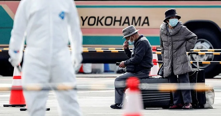 Japonya’daki karantina gemisinde tahliye sürüyor