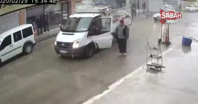 Adana’da kağıt toplayıcıları birbirine girdi | Video
