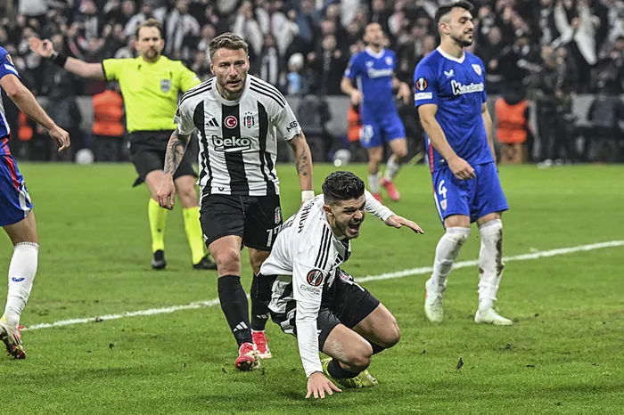 canli-besiktas-uefa-avrupa-liginde-athletic-bilbaoyu-agirliyor-karsilasmada-4-gol-geldi-1737566069361.jpeg