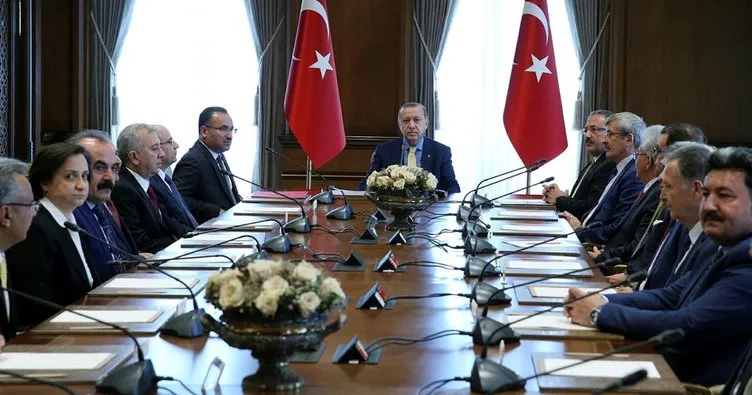 Cumhurbaşkanı Erdoğan görevleri sona eren HSYK üyelerini kabul etti
