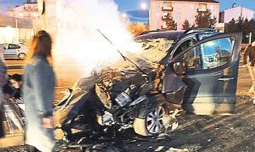 Servis kazaya karıştı: 7’si öğrenci 9 kişi yaralı #ankara