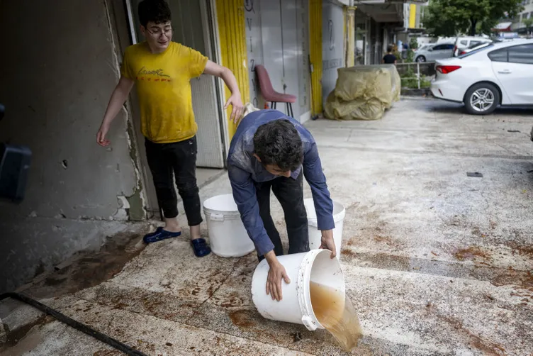 Ne çektin be Ankara! Ne zaman yağmur yağsa aynı manzara!