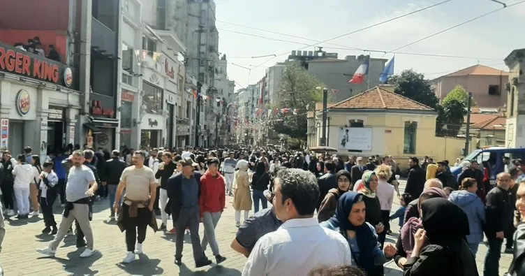 Bayramın 2. gününde İstanbul’da insan seli