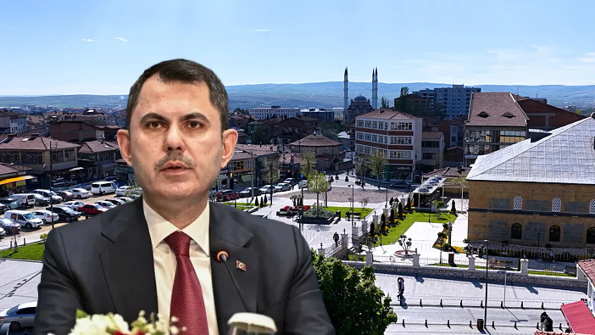 Bakan Kurum Çorum’daki dev dönüşümü paylaştı: Şehrin hafızasına layık bir meydan inşa ettik haber görseli