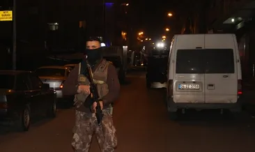 Son dakika: Küçükçekmece’de şüpheli paket alarmı