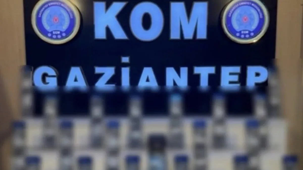 Gaziantep’te sahte plaka operasyonu: 3 kişi gözaltına alındı! Gaziantep’te sahte plaka operasyonu: 3 kişi gözaltına alındı!