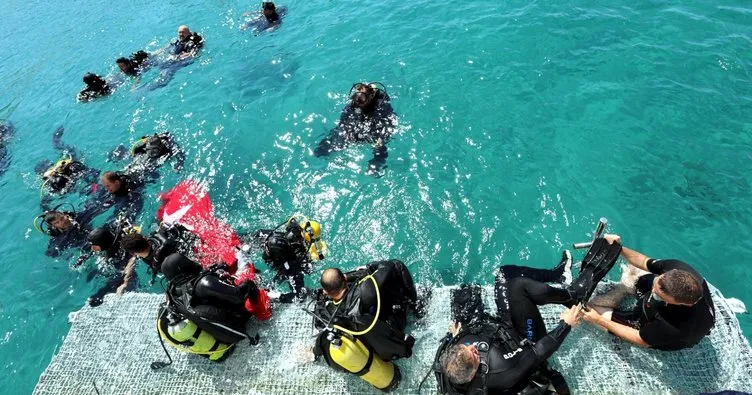 Cumhuriyetin 100. Yılı nedeniyle  Engelliler de dalgıç kıyafetleriyle Haliç’e tüplü dalış yapacak