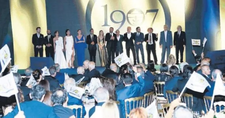 Fenerbahçe Derneği 25’inci yılını kutladı