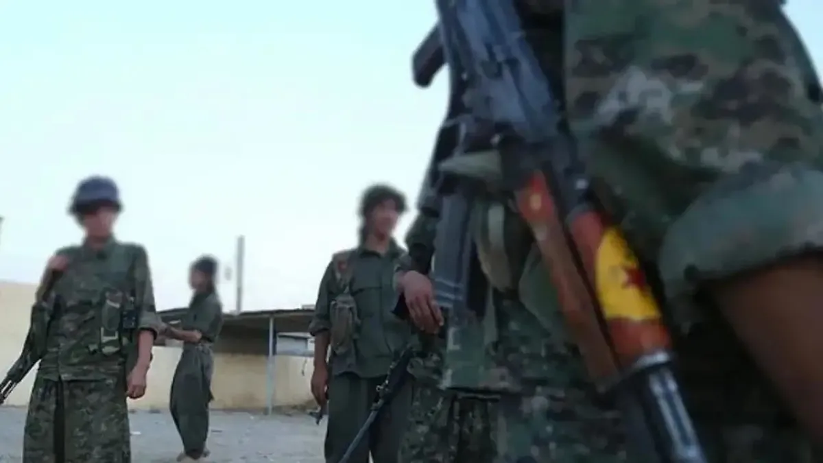 Terör örgütü YPG kendini feshetti