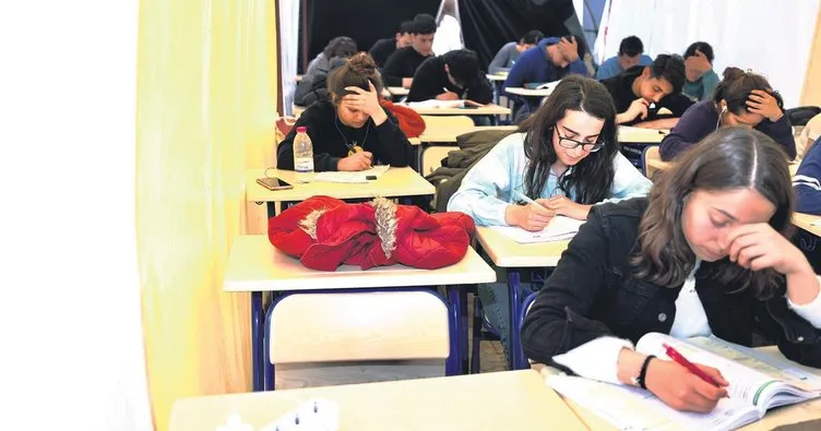 Deprem bölgesindeki adaylardan sınav ücreti alınmadı