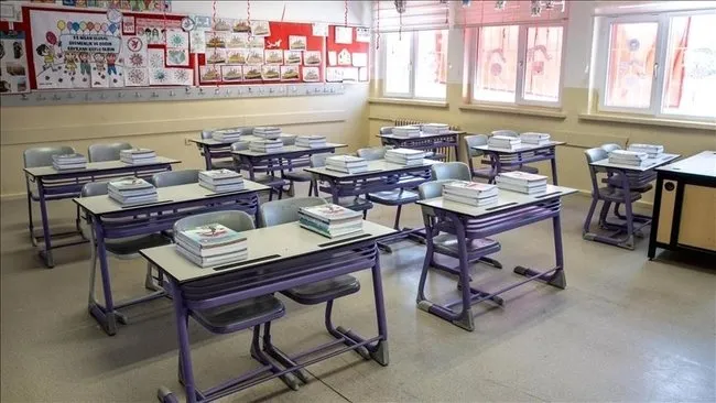 MEB duyurdu: Okullarda yeni dönem başlıyor