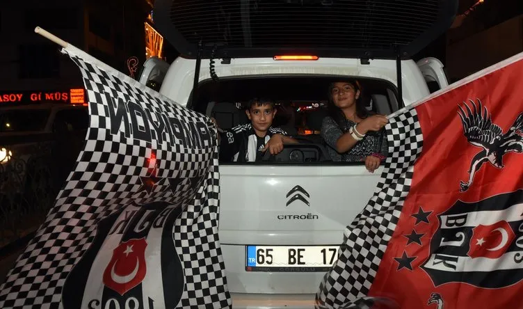 Beşiktaşlılar şampiyonluğu böyle kutladı