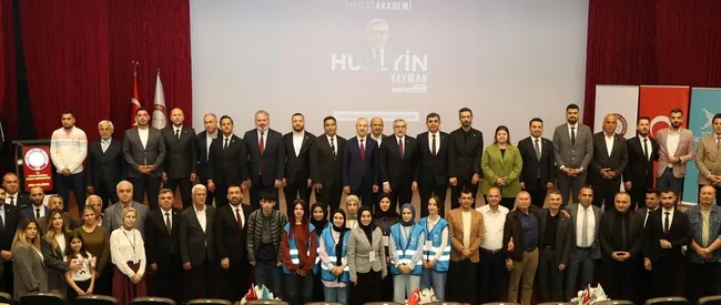 ak-parti-genel-baskan-yardimcisi-huseyin-yayman-dijital-bagimlilik-milli-guvenlik-sorunu-olmustur-1776580188457.jpg AK Parti Genel Başkan Yardımcısı Hüseyin Yayman: Dijital bağımlılık milli güvenlik sorunu olmuştur