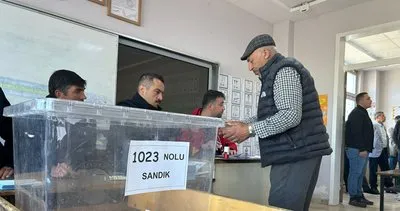 Sivas Güneykaya Beldesi’de oy kullanma işlemi başladı #sivas