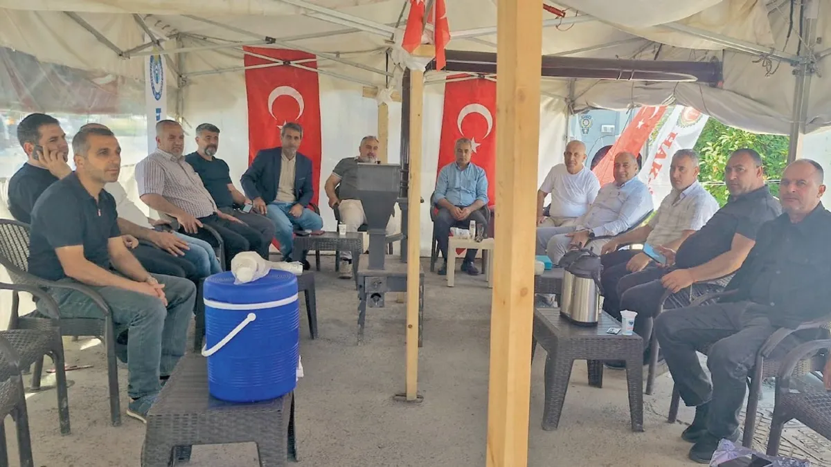 DEM’li belediye mesajla işten attı haber görseli