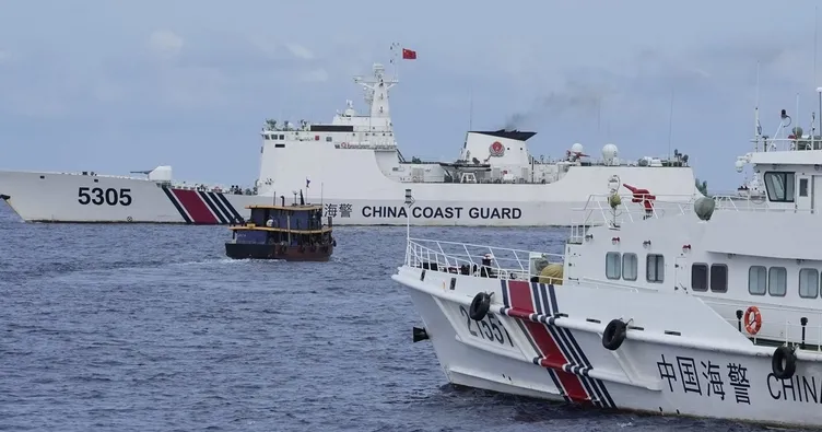 Çin ile Filipinler arasında tansiyon yükseldi: Güney Çin Denizi’nde tehlikeli manevra!