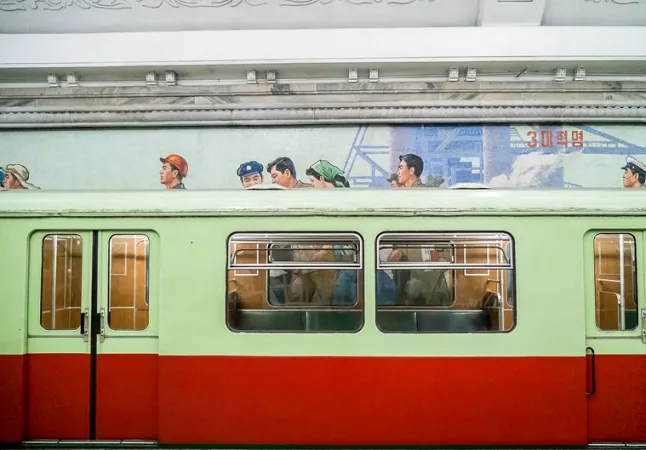 Kuzey Kore metrosu ilk kez görüntülendi