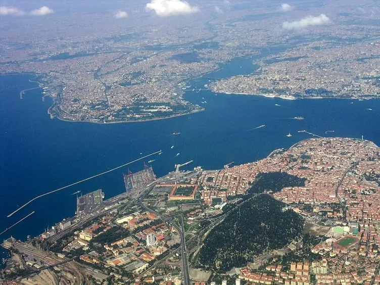 SON DAKİKA: 17 Ağustos depreminin yıl dönümünde ’O enerji patlayacak’ sözleriyle uyardı: İstanbul için 7.5 büyüklüğünde deprem kapıda...