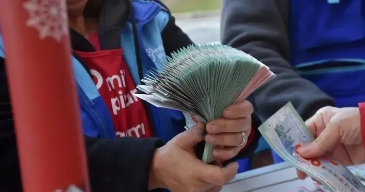 Milli Piyango yılbaşı özel çekilişi biletleri ne kadar, kaç TL? 2025 tam, yarım ve çeyrek bilet fiyatları