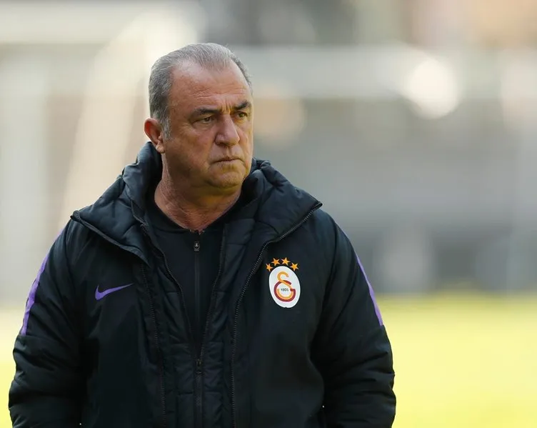 Bafetimbi Gomis’ten çarpıcı sözler: Sen de ben de Galatasaray’a dönsek