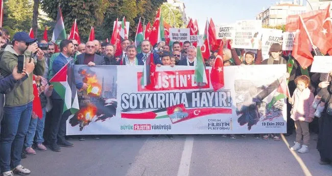 Üniversiteler Filistin için tek yürek oldu