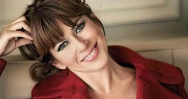 İpek Tuzcuoğlu: Alışveriş sonrası eldivenimi torbaya koyup atıyorum - Magazin Haberleri