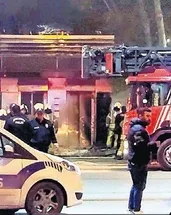 İBB’nin bakımsız asansörü yandı