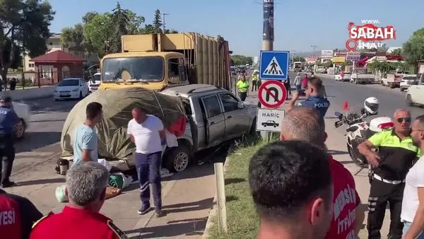 Çöp kamyonu ile kamyonet çarpıştı: 4 ölü, 2 yaralı | Video