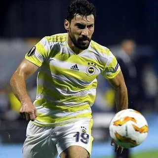 Şener Özbayraklı Galatasaray'da