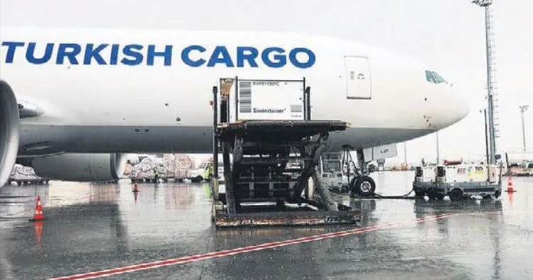 Turkish Cargo, 61 ülkeye 335 milyon doz taşıdı