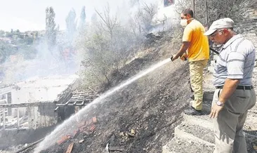 12 gecekondu cayır cayır yandı