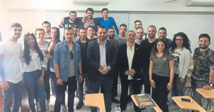Gazeteci Hasan Çakmak öğrencilere konuştu