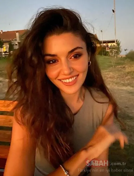 Hande Erçel�in eski tekne pozları sosyal medyada olay oldu! Hande Erçel
