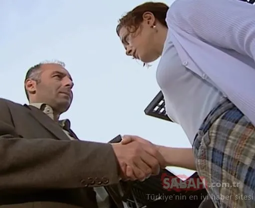 ‘Yaprak Dökümü’nün iki ünlü oyuncusu Bennu Yıldırımlar ve Ahmet Saraçoğlu 18 yıl sonra bir arada!