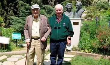 Yaprak Dede son yolculuğuna uğurlandı