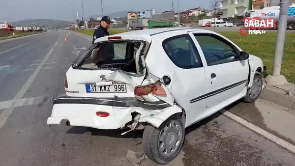 Hasta taşıyan araç otomobile çarptı: 4 yaralı | Video