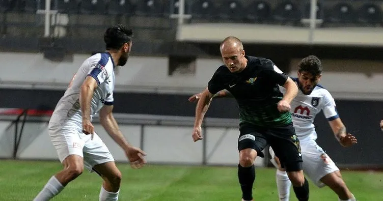 Medipol Başakşehir yarı finalde