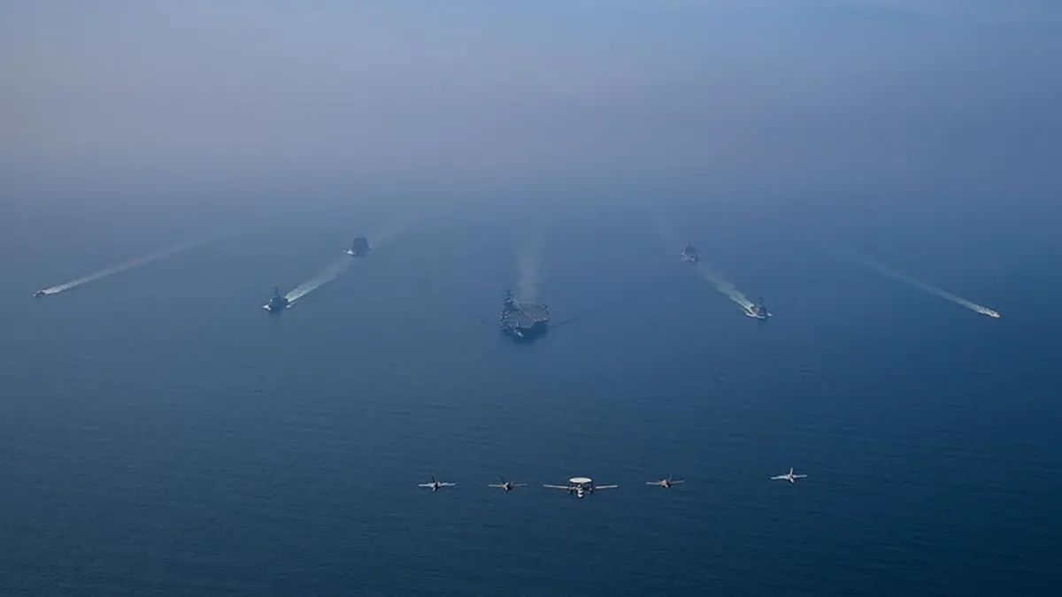 Hürmüz Boğazı’nda kritik uyarı! ‘Geçmeye çalışan vurulacak’