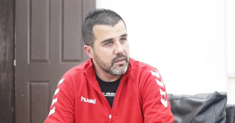 Adana Demirspor’un yeni hocası Mustafa Alper Avcı oldu