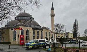 Almanya’da iki camiye bomba tehdidi