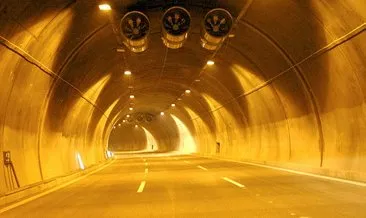 Anadolu Otoyolu Bolu Dağı Tüneli Ankara yönü trafiğe kapatıldı