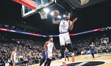 Anadolu Efes deplasmanda kayıp