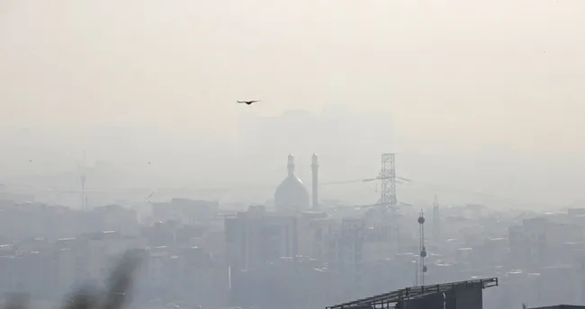 İranlı yetkiliden dikkat çeken açıklama: Tahran’da hava kirliliğinin yüzde 22’si motosiklet kaynaklı