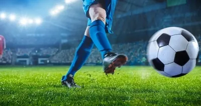 BUGÜNKÜ MAÇLAR LİSTESİ 2 MAYIS CUMA: Bugün kimin maçı var, saat kaçta ve hangi kanalda?