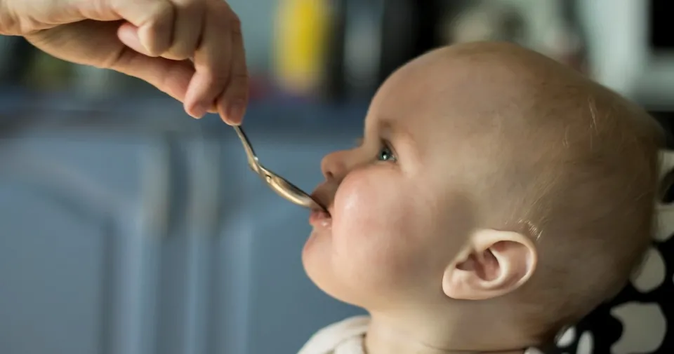 Bebeklikte antibiyotik kullanımı, çocukluk obezitesi Bebeklikte antibiyotik kullanımı, çocukluk obezitesi