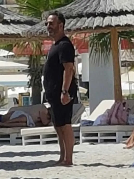 Cem Yılmaz’la ilişkisinde son gelişme!