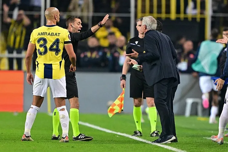 Son dakika Fenerbahçe haberi: Mourinho gözlerine inanamadı! Onana’nın kurtarışları sonrası ilginç tepki...