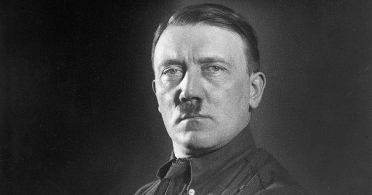 Hitler’in defteri 33 bin sterline satıldı